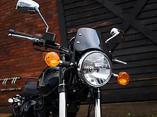 Used 2024 Benelli Imperiale 400 Black Black - Interior and Exterior details 6