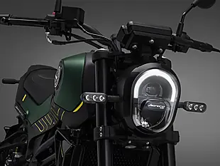 Used 2024 Benelli Leoncino 125 Pre Reg 74 Plate - Interior and Exterior details 5