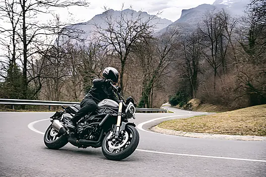 2024 Benelli Leoncino 800 754cc