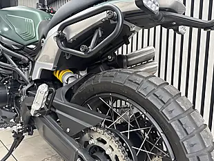 Used 2024 Benelli Leoncino 800 Trail Green - Interior and Exterior details 16