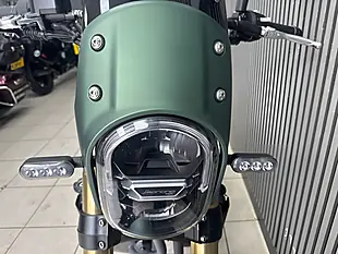 Used 2024 Benelli Leoncino 800 Trail Green - Interior and Exterior details 7
