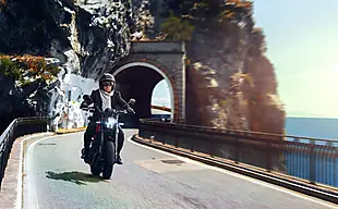 Used 2024 Benelli Leoncino Black Black - Interior and Exterior details 5