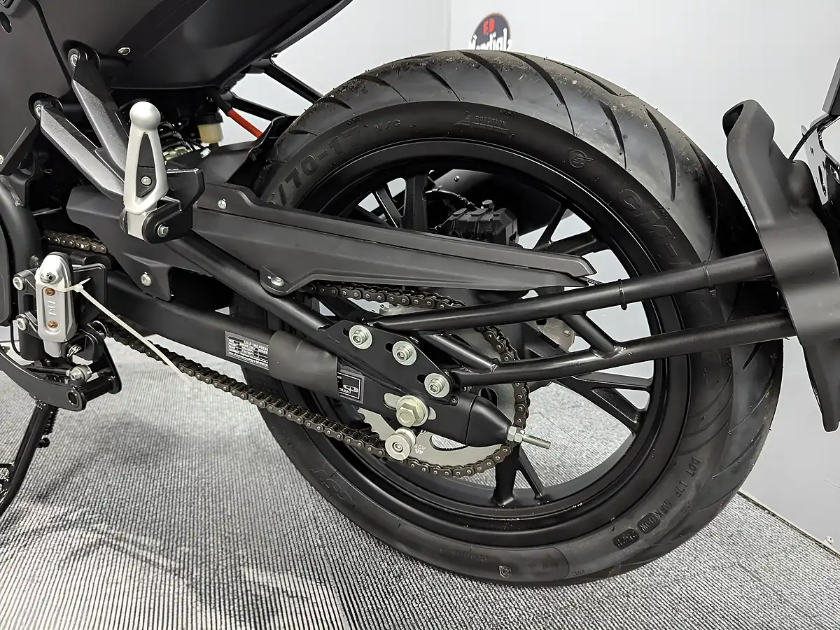 Used 2024 Benelli Leoncino - Interior and Exterior details 12