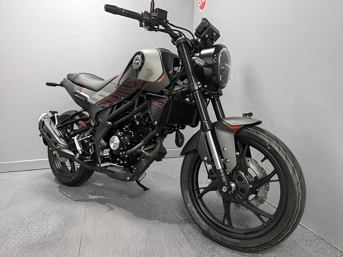 Used 2024 Benelli Leoncino - Interior and Exterior details 3