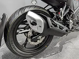 Used 2024 Benelli Leoncino - Interior and Exterior details 6