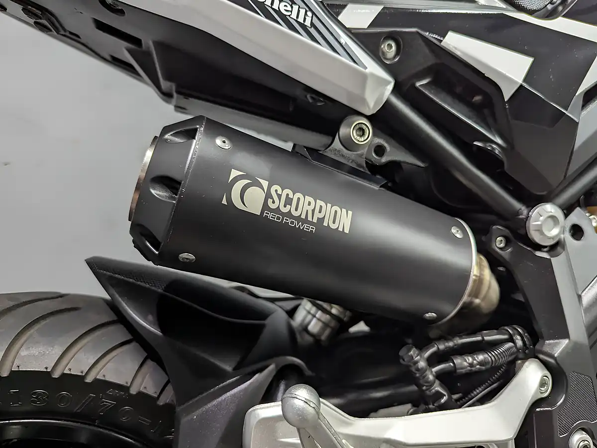 Used 2024 Benelli Tnt 125 White - Interior and Exterior details 10