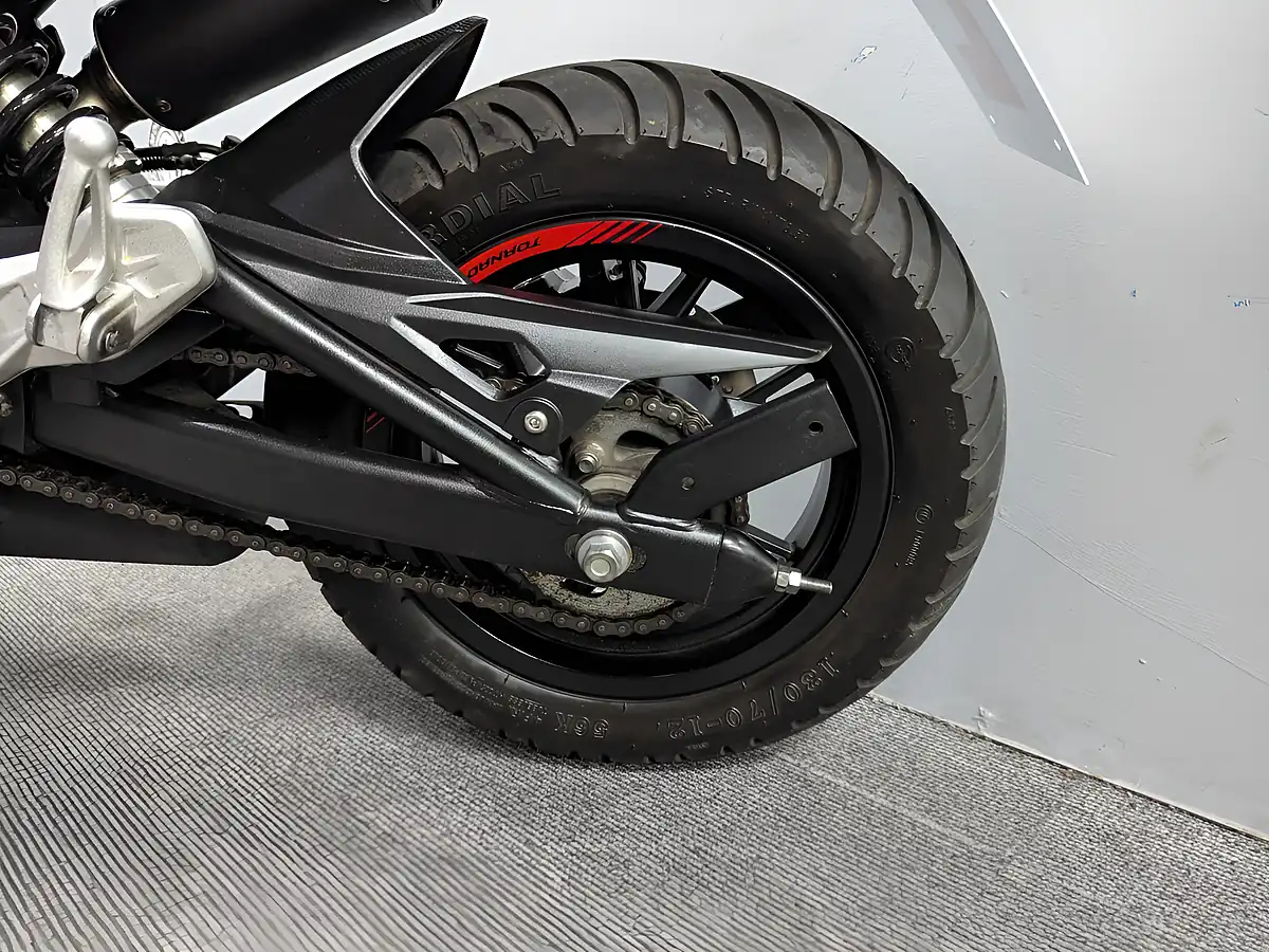 Used 2024 Benelli Tnt 125 White - Interior and Exterior details 18