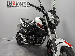 Used 2024 Benelli Tnt 125 White - Interior and Exterior details 5