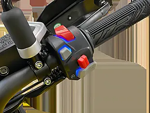 Used 2024 Benelli Trk 502 Grey - Interior and Exterior details 13