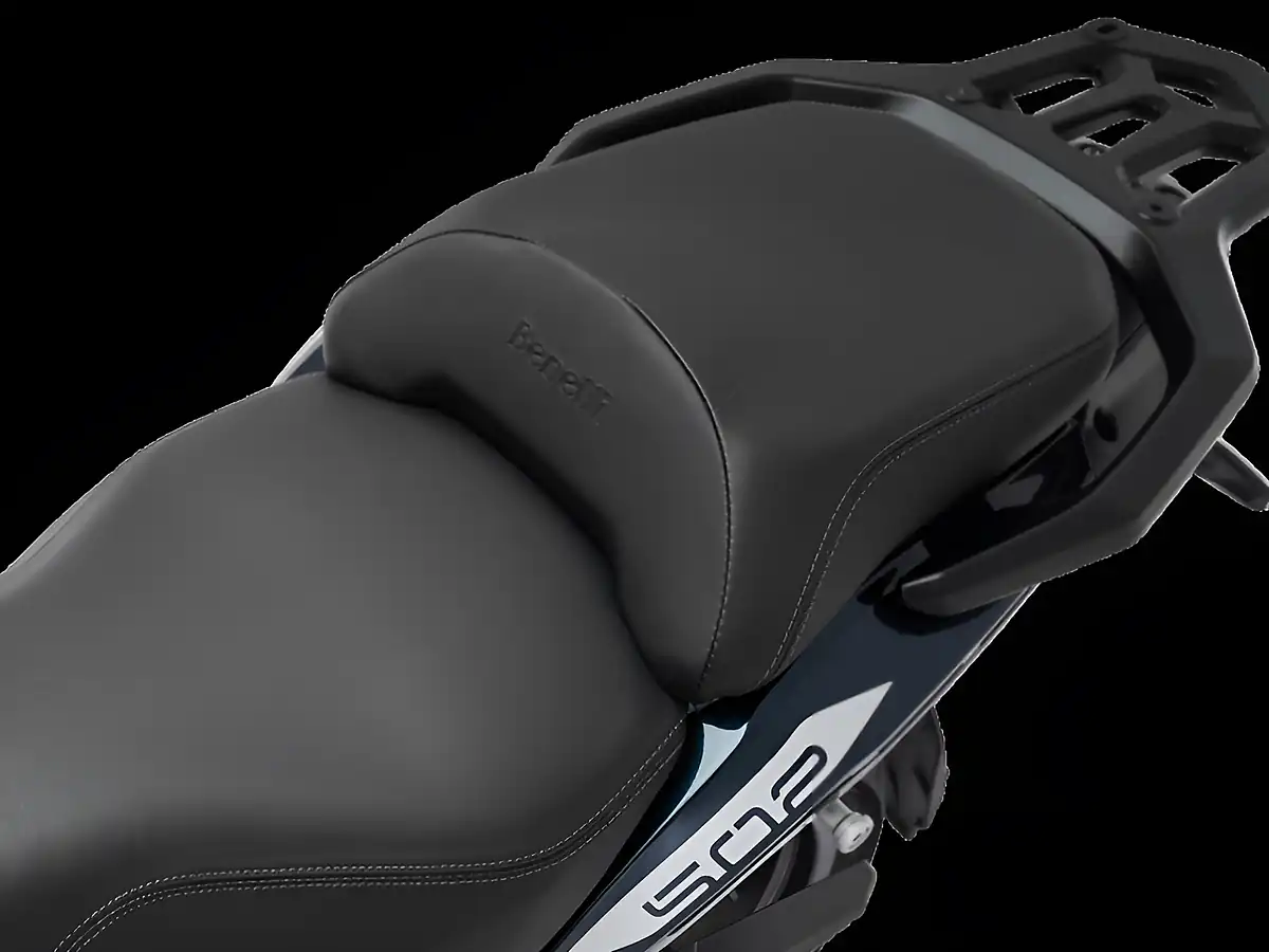 Used 2024 Benelli Trk 502 Grey - Interior and Exterior details 16