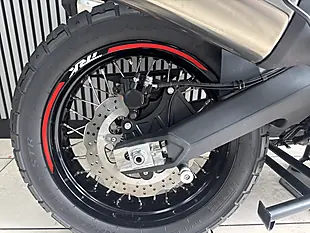 Used 2024 Benelli Trk 702 X Brown - Interior and Exterior details 10