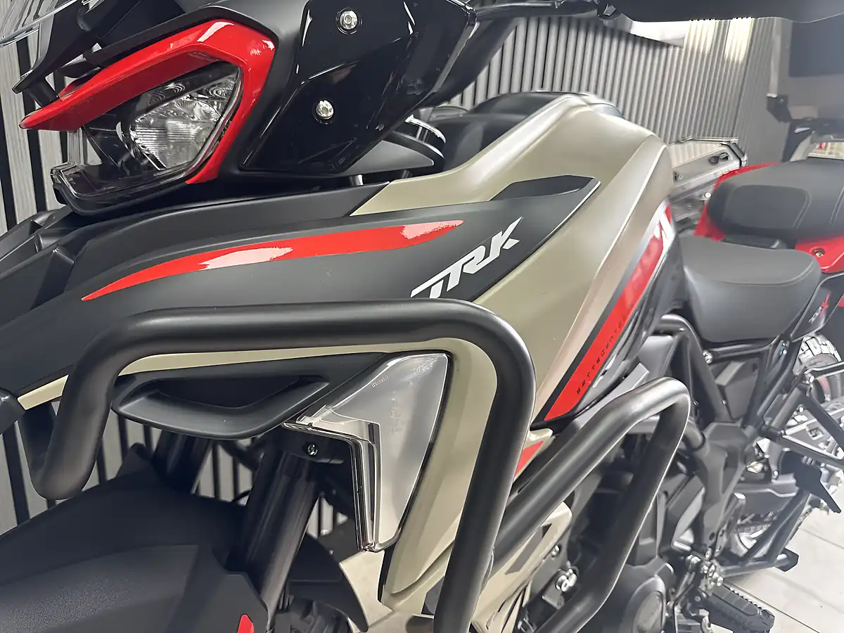 Used 2024 Benelli Trk 702 X Brown - Interior and Exterior details 15