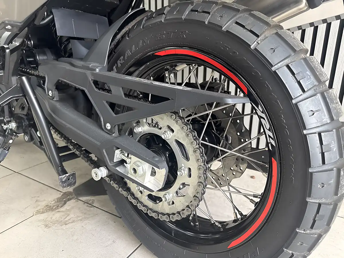 Used 2024 Benelli Trk 702 X Brown - Interior and Exterior details 19