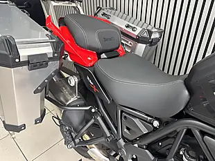 Used 2024 Benelli Trk 702 X Brown - Interior and Exterior details 8