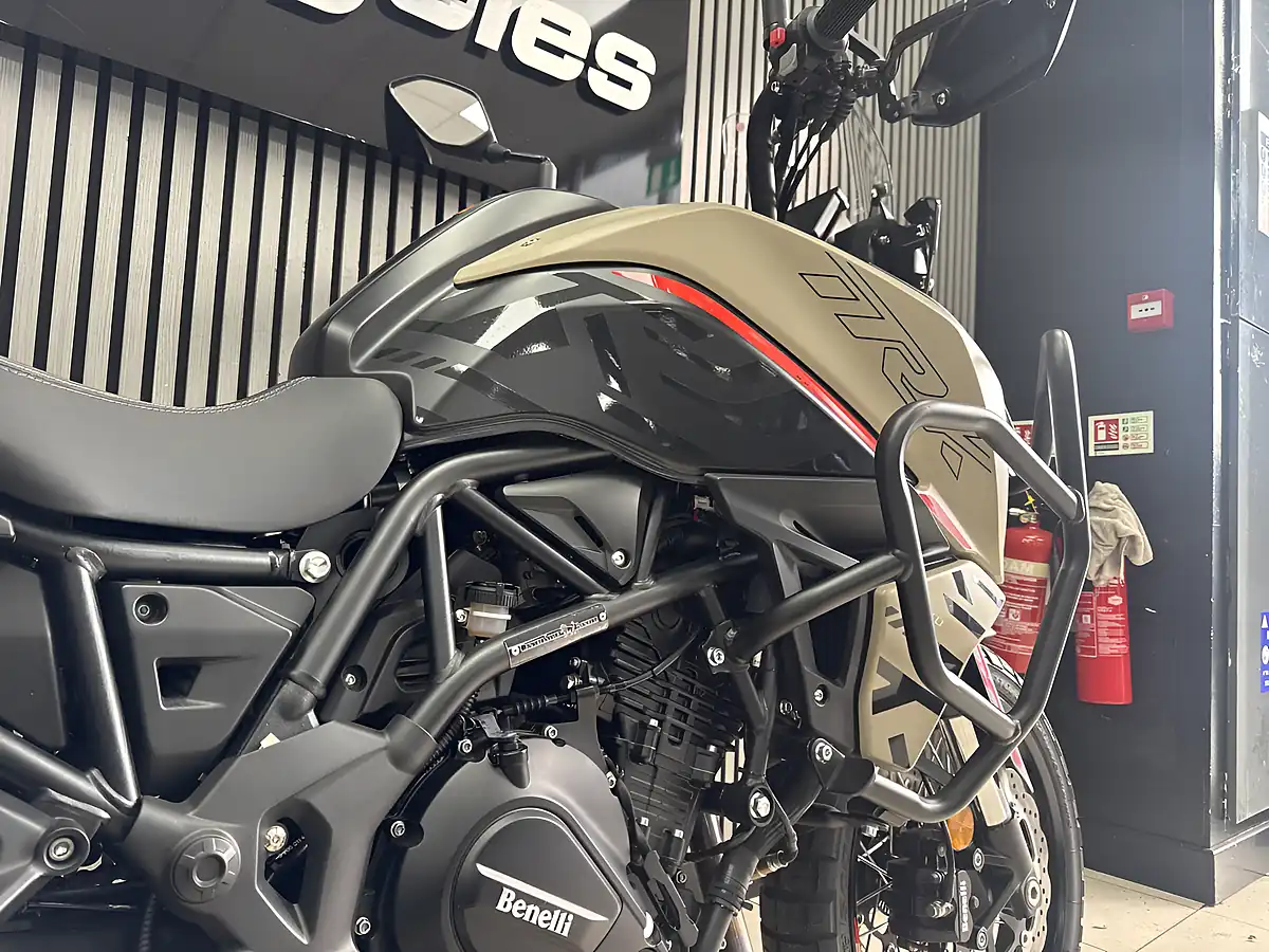 Used 2024 Benelli Trk 702 X Brown - Interior and Exterior details 9