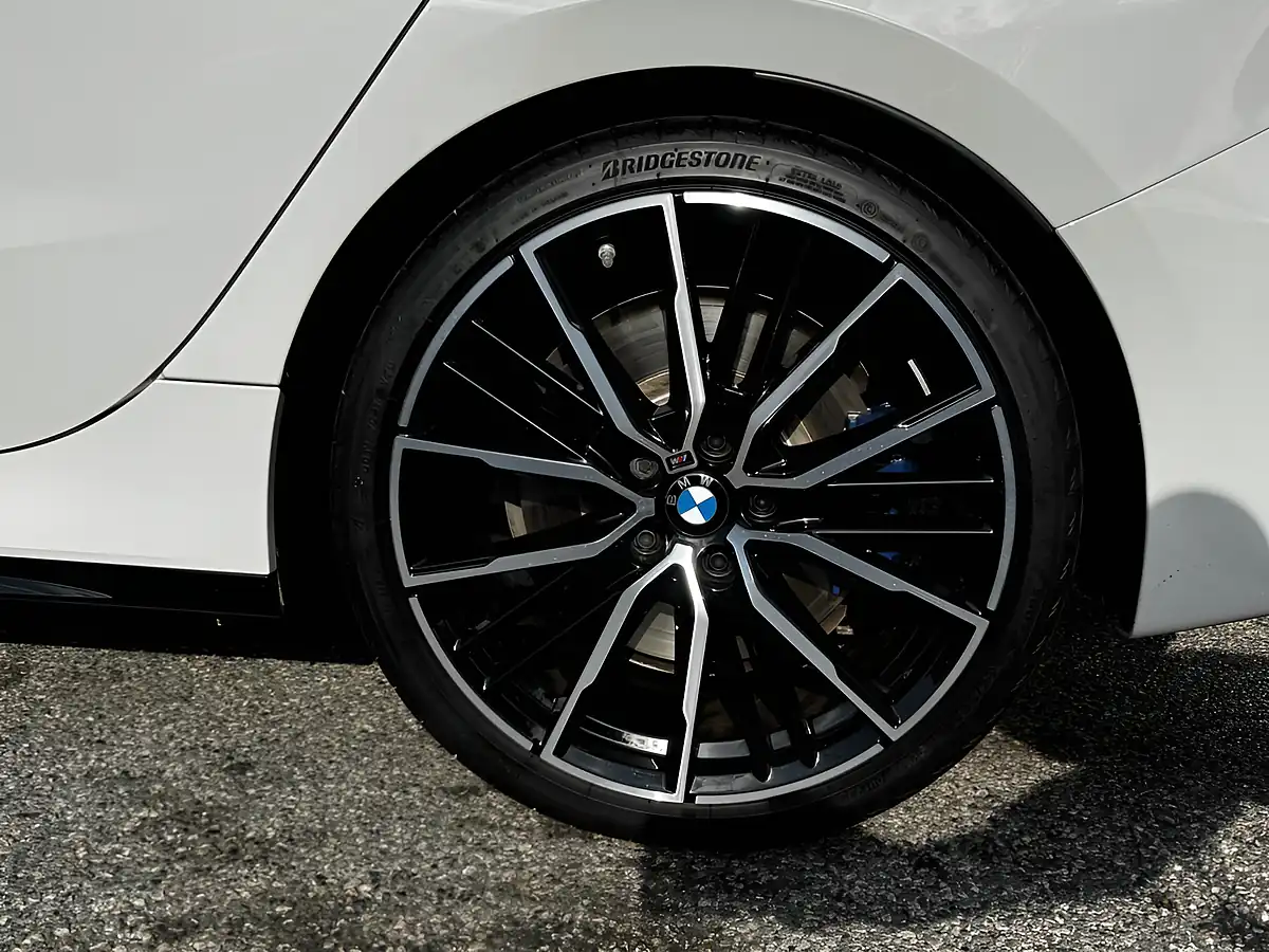 Used 2024 BMW 1 Series 5dr White - Interior and Exterior details 13