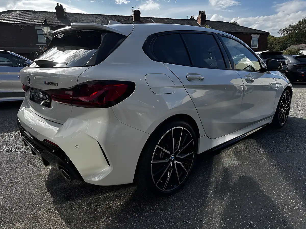 Used 2024 BMW 1 Series 5dr White - Interior and Exterior details 8