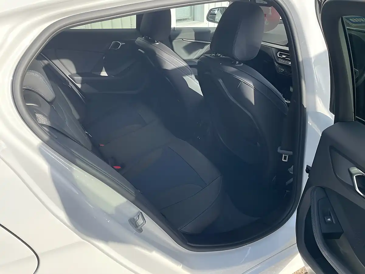 Used 2024 BMW 1 Series M Sport Alpine White - Interior and Exterior details 11