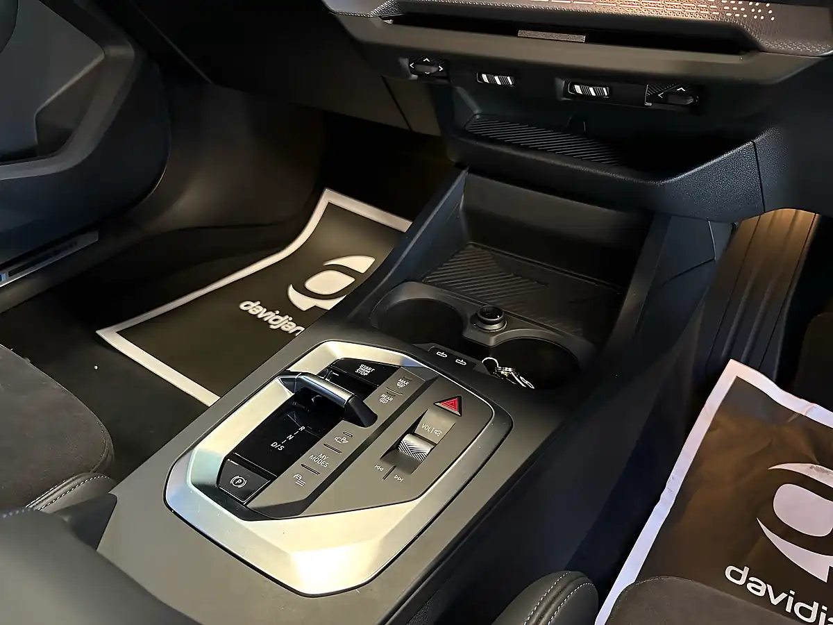 Used 2024 BMW 1 Series M Sport Pro Pack Black Sapphire Metallic - Interior and Exterior details 13