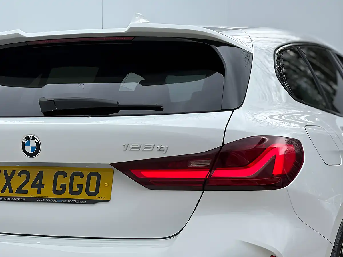 Used 2024 BMW 1 Series Pro Pack Alpine White - Interior and Exterior details 12