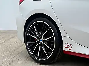 Used 2024 BMW 1 Series Pro Pack Alpine White - Interior and Exterior details 5