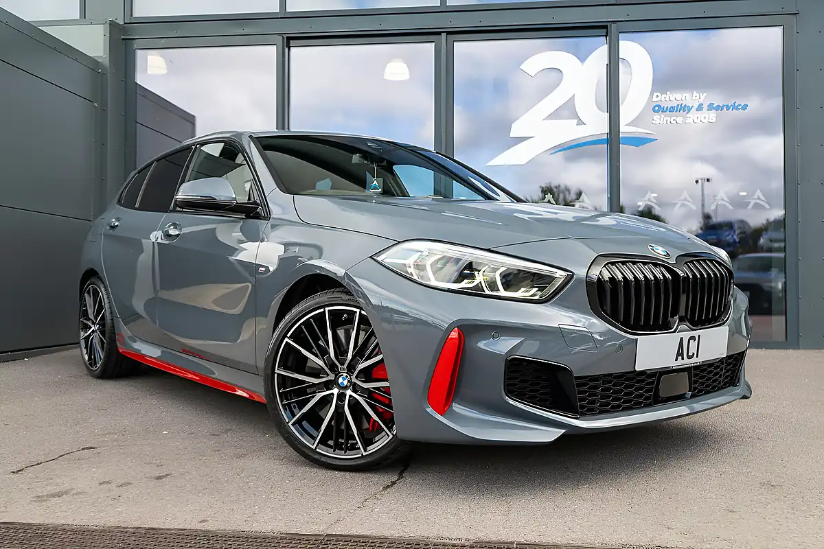 Used 2024 BMW 1 Series Pro Pack Storm Bay - Interior and Exterior details 16