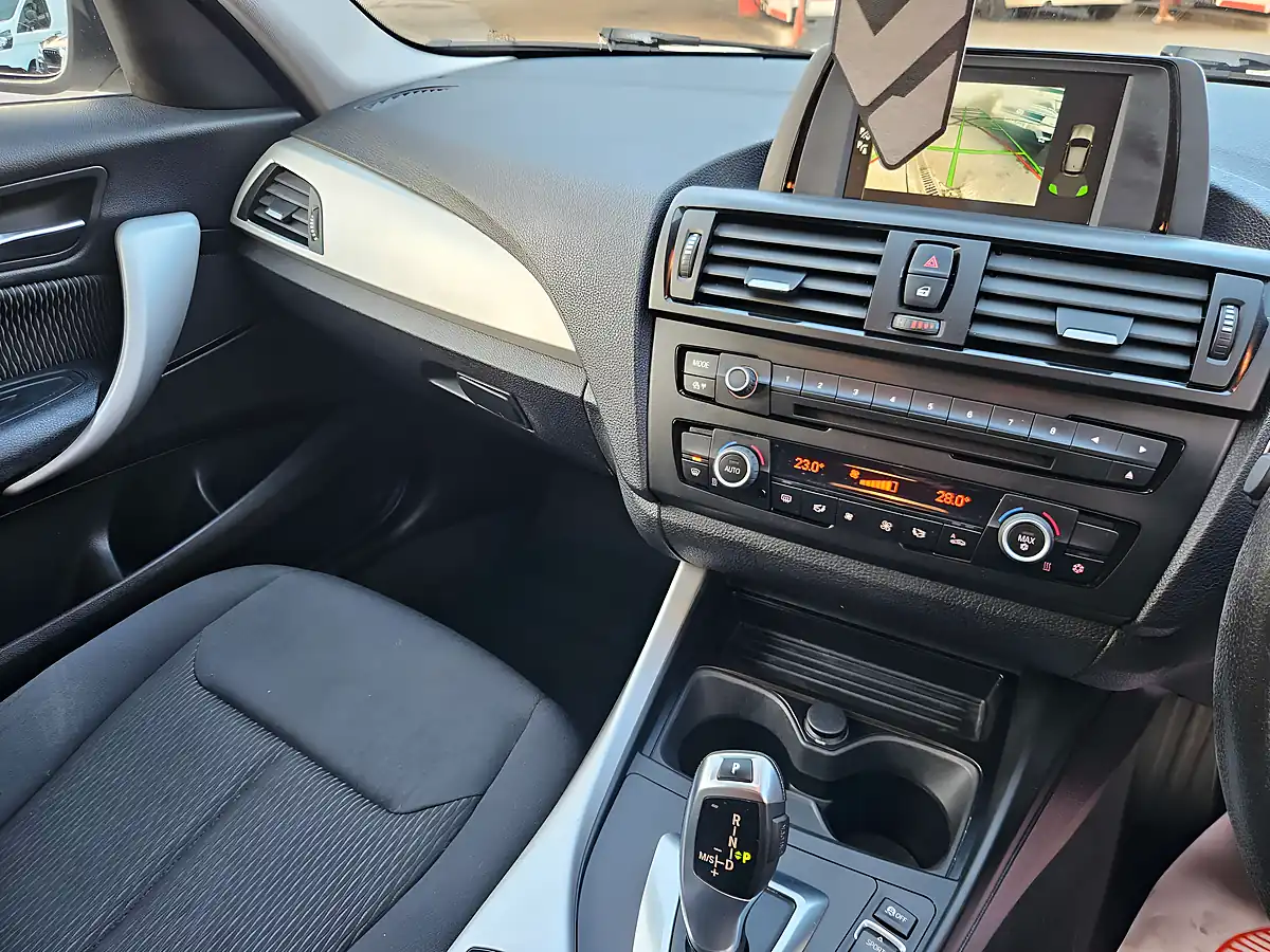 Used 2024 BMW 116 I White - Interior and Exterior details 10