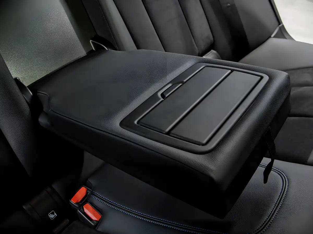 Used 2024 BMW 3 Series M Sport Black - Interior and Exterior details 16