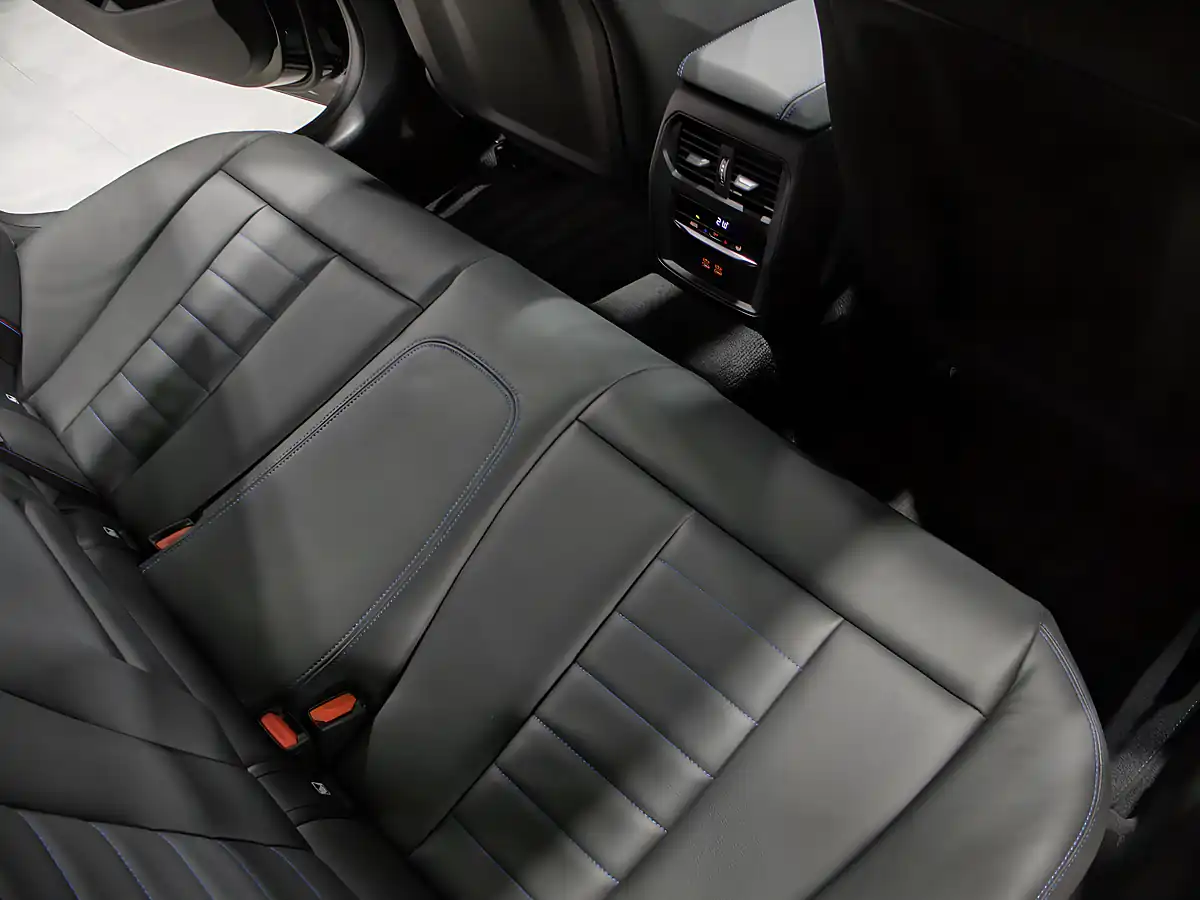Used 2024 BMW 3 Series M Sport Black - Interior and Exterior details 16
