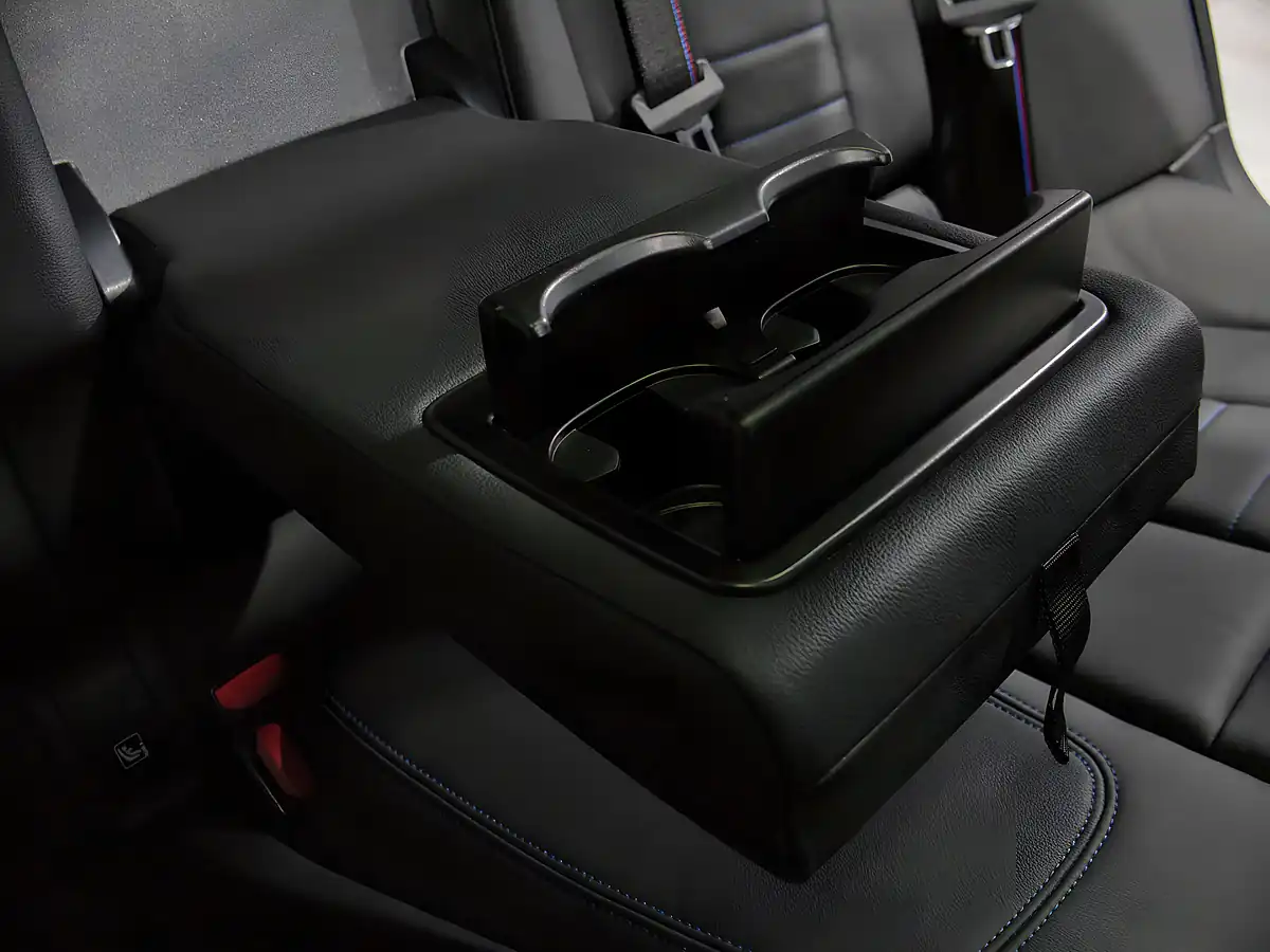 Used 2024 BMW 3 Series M Sport Black - Interior and Exterior details 17