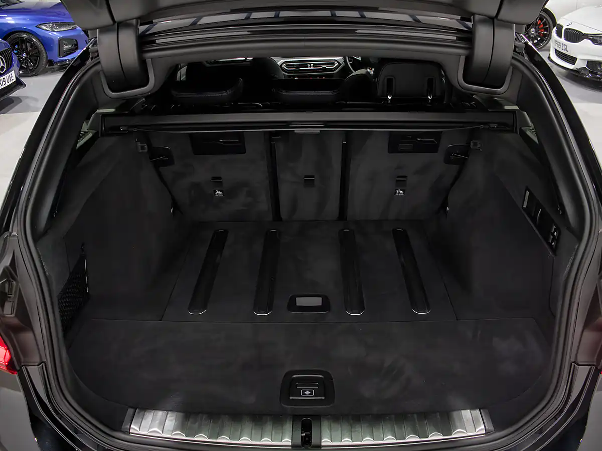 Used 2024 BMW 3 Series M Sport Black - Interior and Exterior details 18