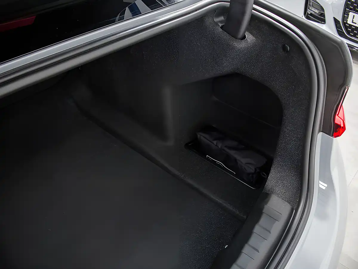 Used 2024 BMW 3 Series M Sport Grey - Interior and Exterior details 17
