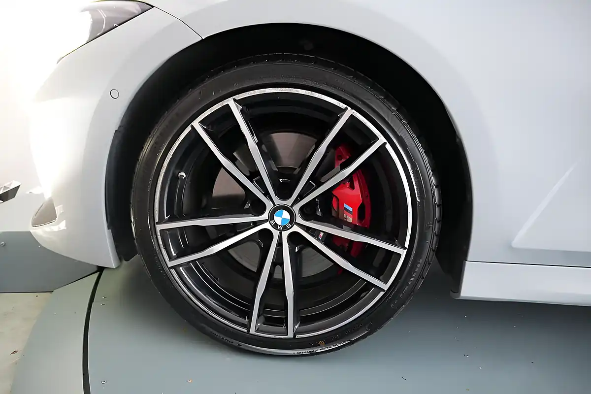 Used 2024 BMW 3 Series M Sport Grey - Interior and Exterior details 14