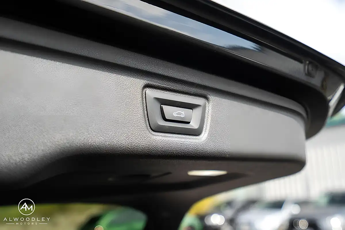 Used 2024 BMW 3 Series M Sport Touring Black - Interior and Exterior details 14