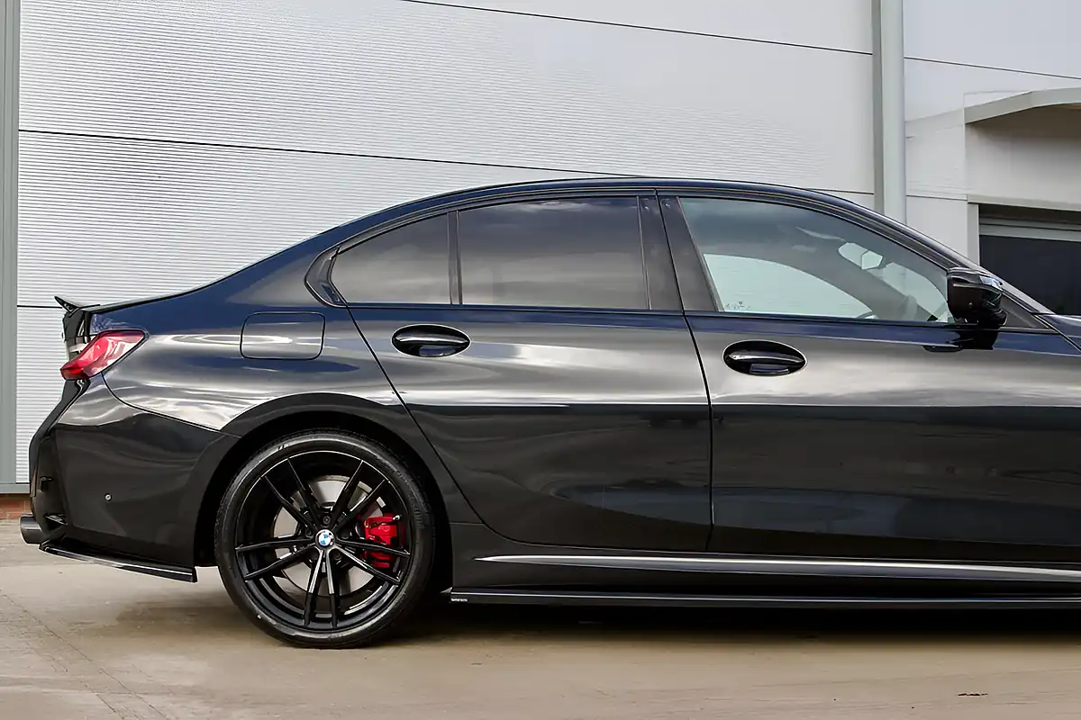 Used 2024 BMW 3 Series M340i Black Sapphire - Interior and Exterior details 17