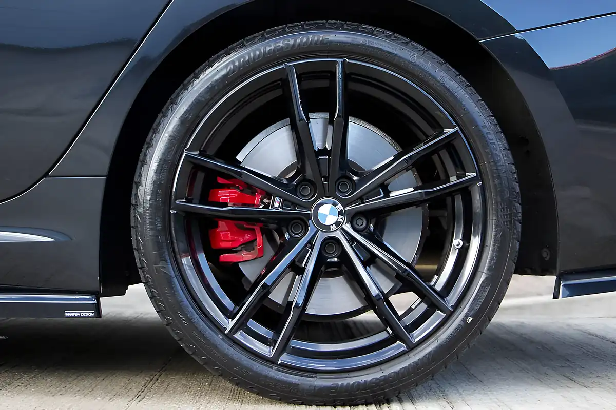 Used 2024 BMW 3 Series M340i Black Sapphire - Interior and Exterior details 18