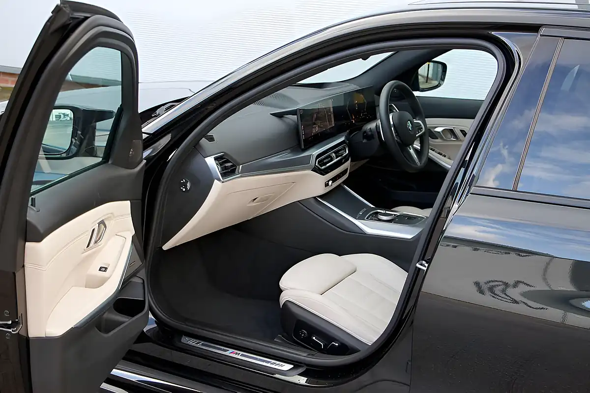 Used 2024 BMW 3 Series M340i Black Sapphire - Interior and Exterior details 4