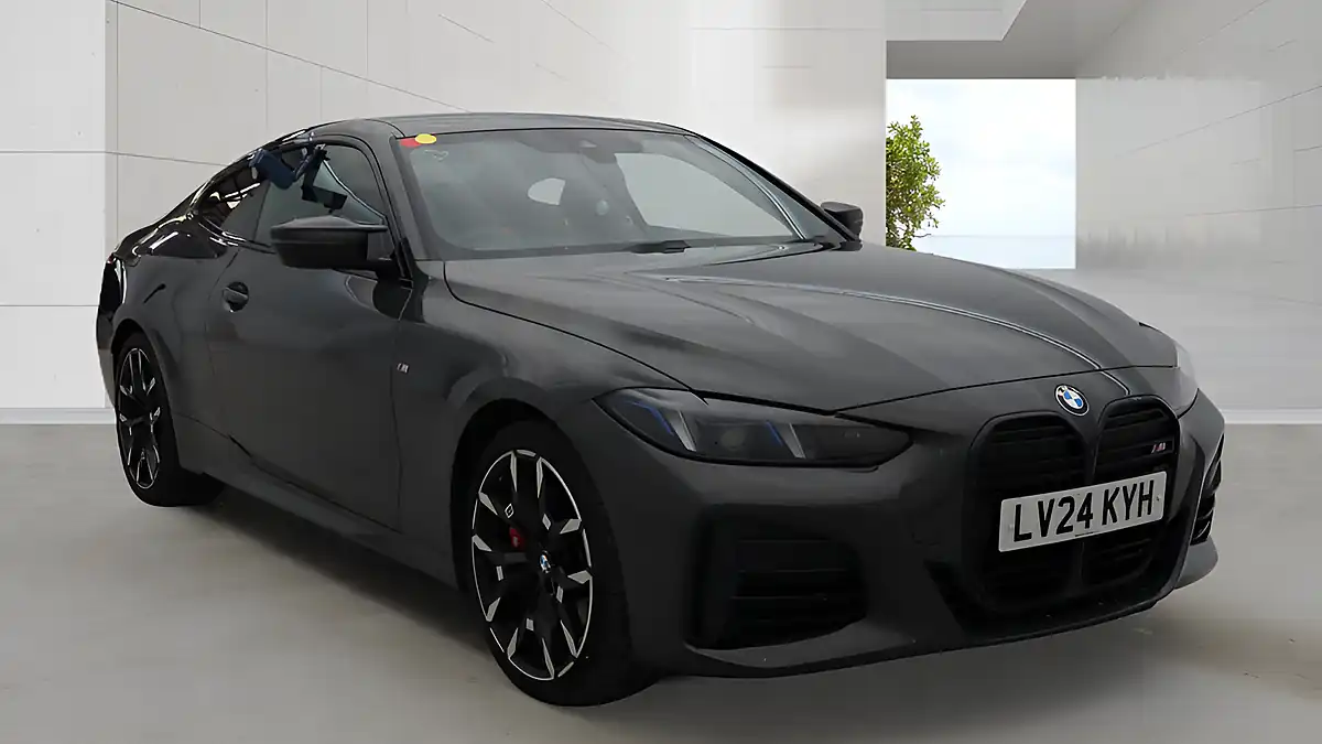 Used 2024 BMW 4 Series Coupe Grey - Front View