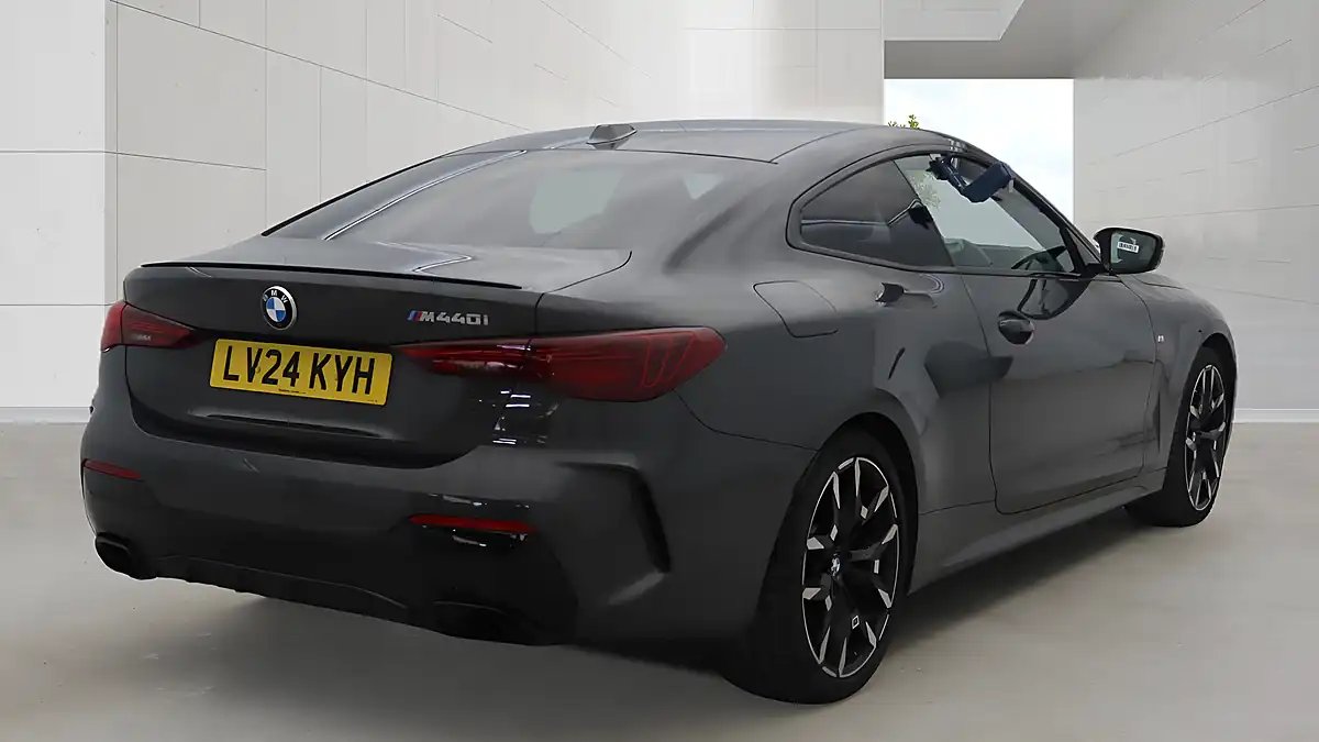 Used 2024 BMW 4 Series Coupe Grey - Interior and Exterior details 4