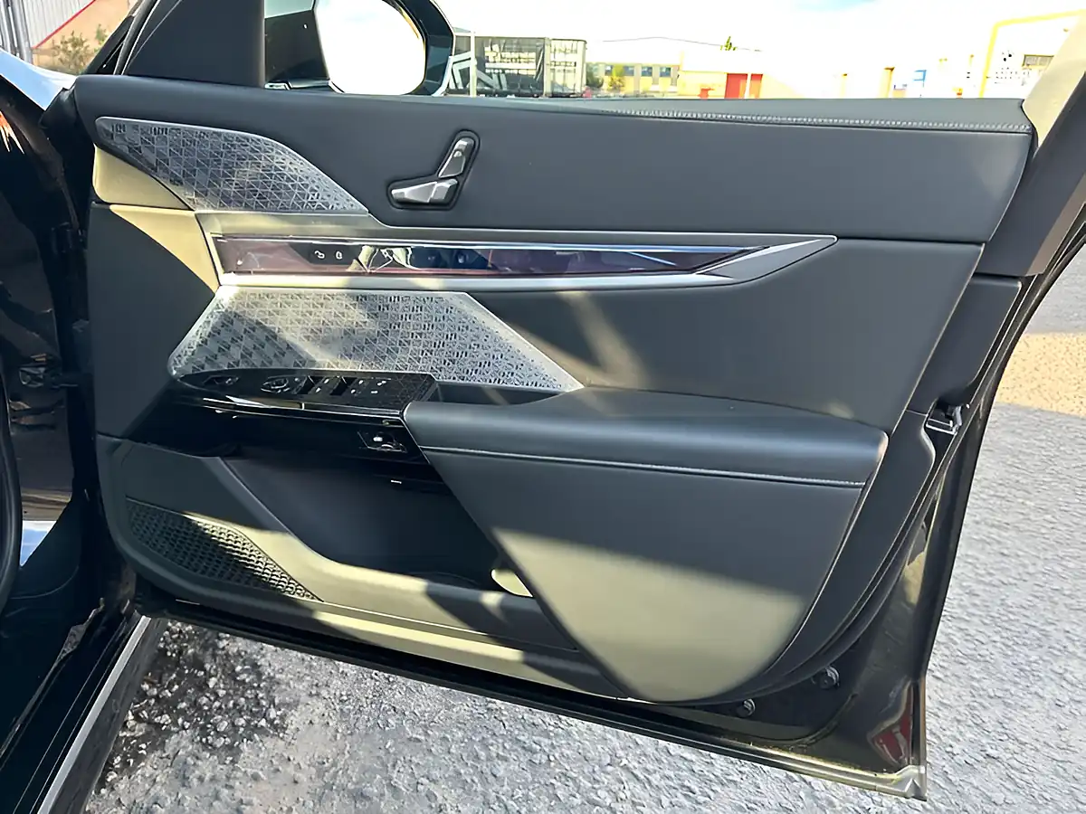 Used 2024 BMW 7 Series Excellence Black - Interior and Exterior details 13