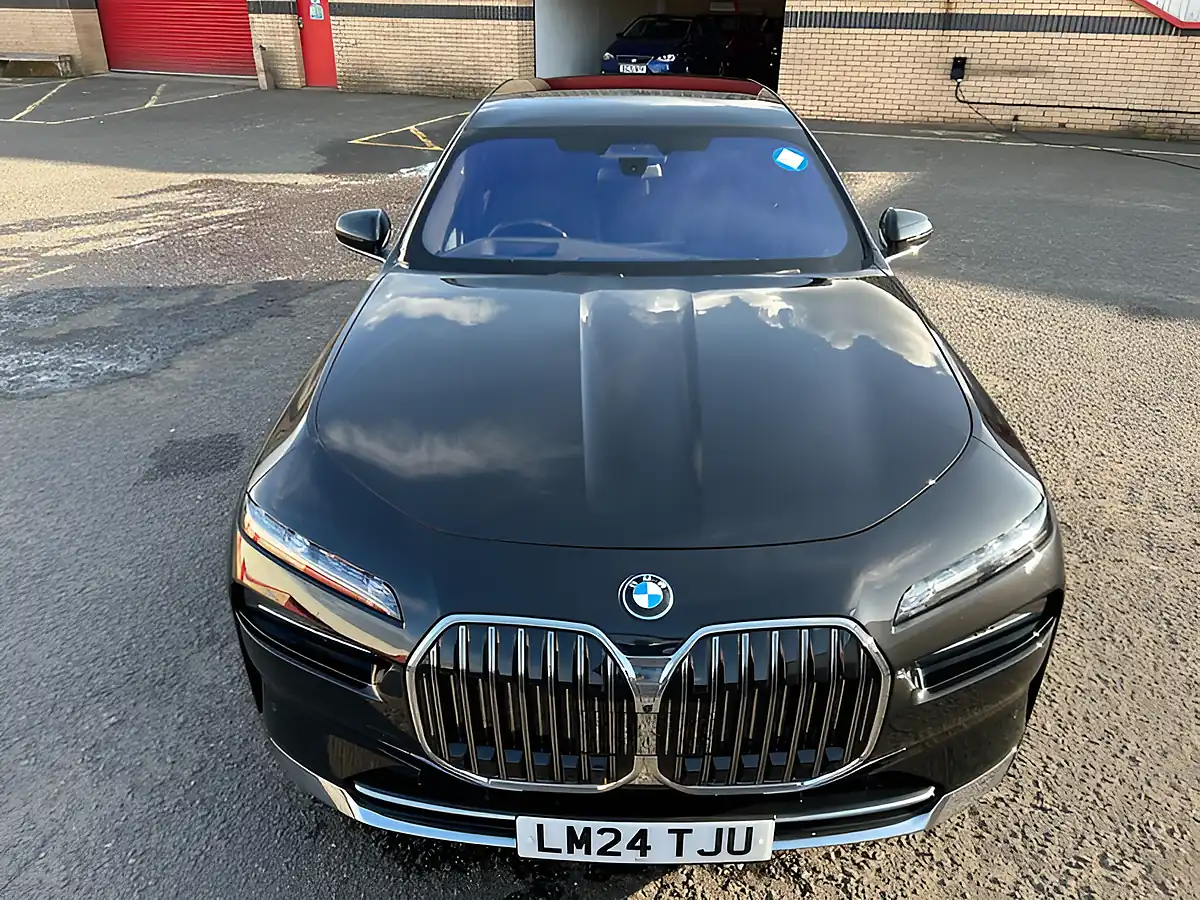 Used 2024 BMW 7 Series Excellence Black - Interior and Exterior details 6