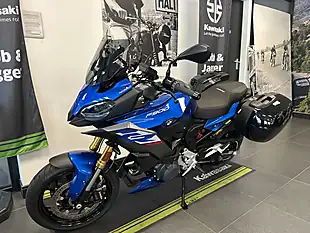 Used 2024 BMW F 900 Xr Blue - Interior and Exterior details 12
