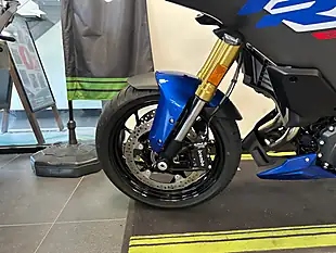 Used 2024 BMW F 900 Xr Blue - Interior and Exterior details 13