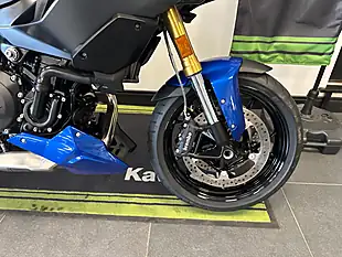 Used 2024 BMW F 900 Xr Blue - Interior and Exterior details 7