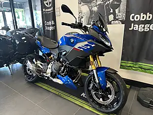 Used 2024 BMW F 900 Xr Blue - Interior and Exterior details 8