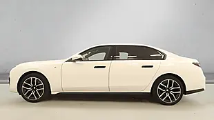Used 2024 BMW I7 M Sport White - Interior and Exterior details 6