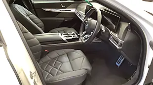 Used 2024 BMW I7 M Sport White - Interior and Exterior details 7