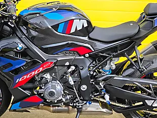 Used 2024 BMW M 1000 R Black - Interior and Exterior details 17
