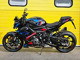 Used 2024 BMW M 1000 R Black - Interior and Exterior details 5