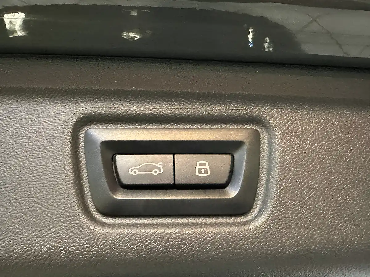 Used 2024 BMW M3 Competition Grey - Interior and Exterior details 15